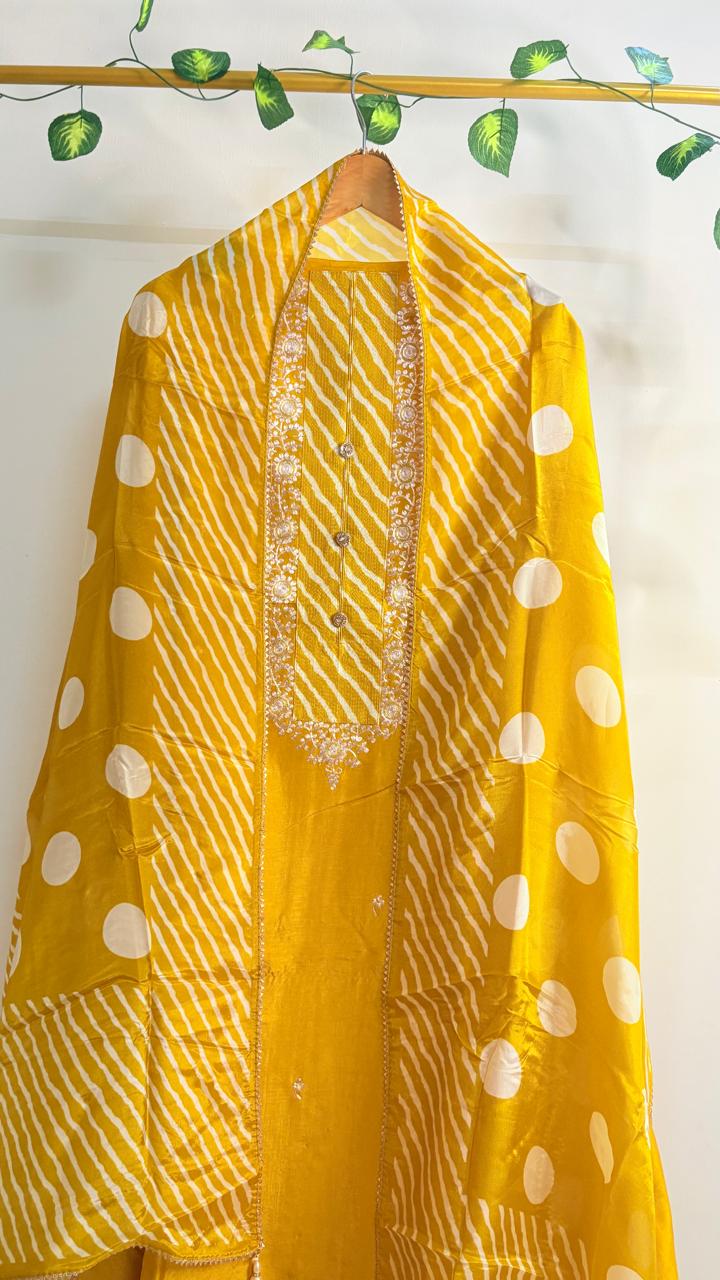 Gulabi adaa & Nazakat mango